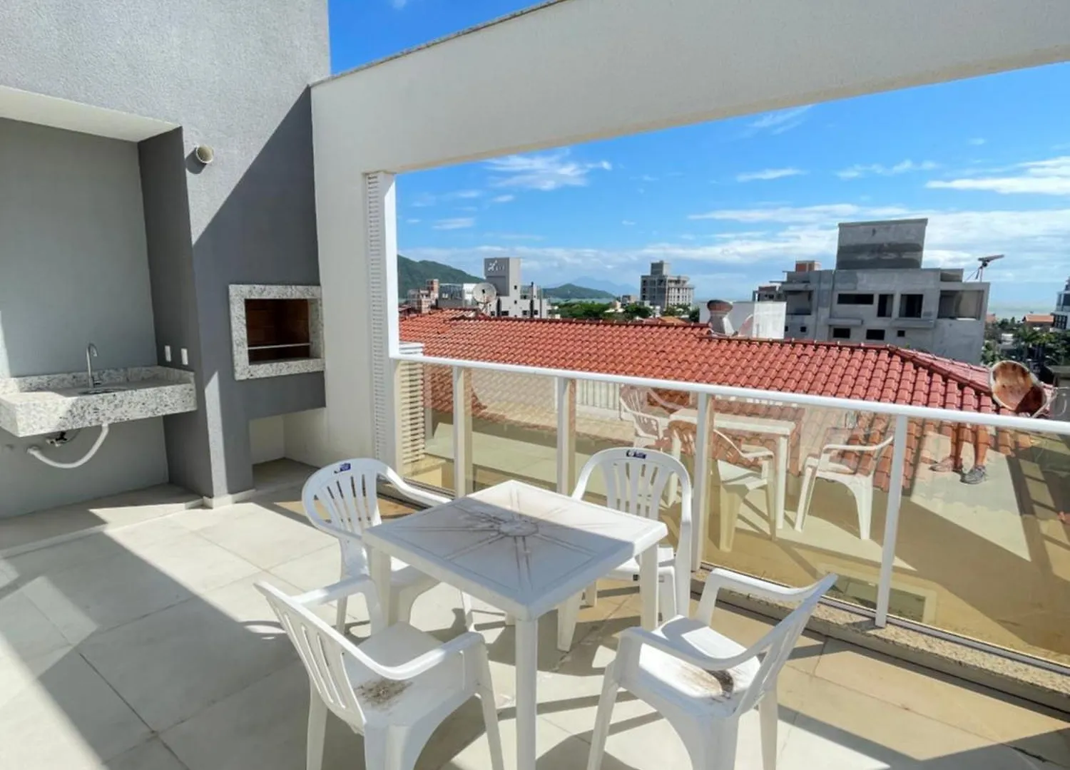 Cobertura Duplex Nassau 3 Suites Bombinhas 0*,  Brazil